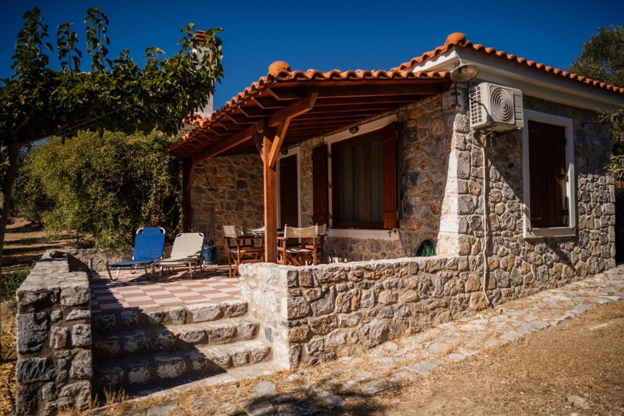 Traditional Architecture Seafront Stone House In 25000Sqm Olive Grove - C Villa Alyfanta Exterior foto